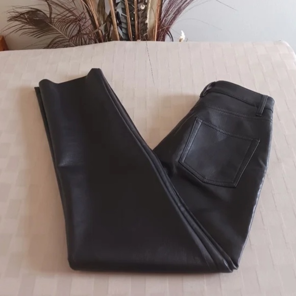 Aritzia Wilfred The Melina High Waisted Vegan Leather Straight Leg Pant - Picture 3 of 6